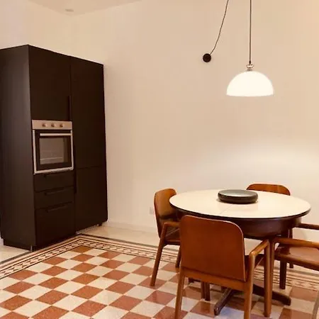 Faboulous Flat
